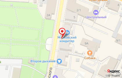 Магазин одежды и текстиля из льна Льняная горница на улице Чайковского на карте