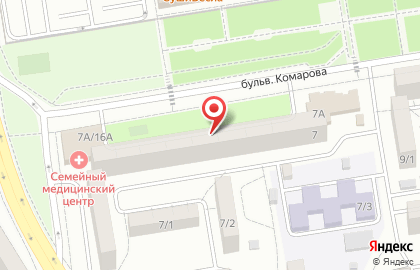 Бархат на бульваре Комарова на карте