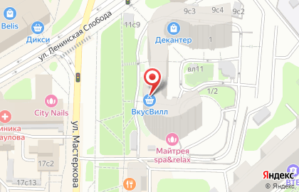 Супермаркет здорового питания ВкусВилл на метро Автозаводская на карте
