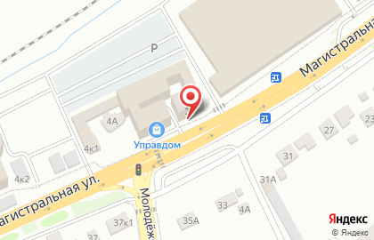 ТЦ Звёздный на Магистралиной улице на карте
