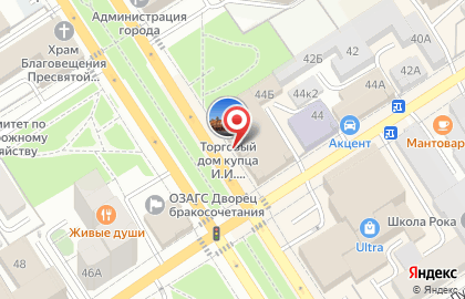 ТЦ Красный в Центральном районе на карте