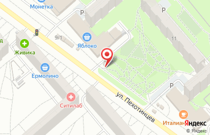 Киоск по продаже фруктов и овощей на улице Пехотинцев на карте