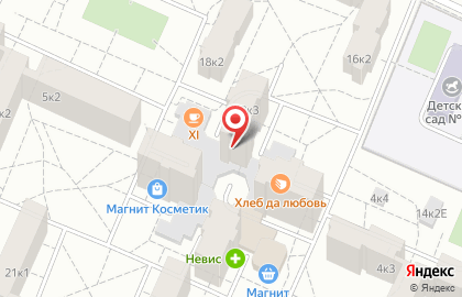 XL в Петергофе на карте