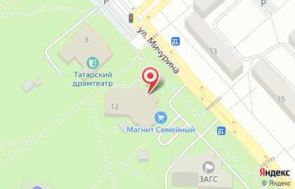 Гипермаркет Магнит Семейный на улице Мичурина на карте