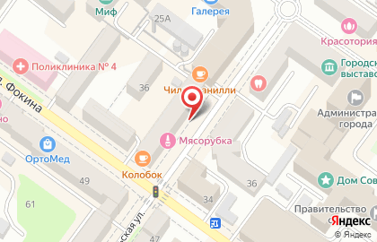 Салон одежды и обуви Платинум в Советском районе на карте