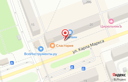 Универсальный магазин Пингвин на улице Карла Маркса на карте