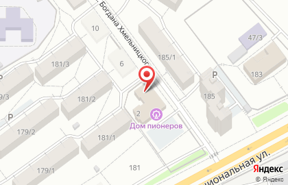 Агентство недвижимости Город-Загород на улице Богдана Хмельницкого на карте