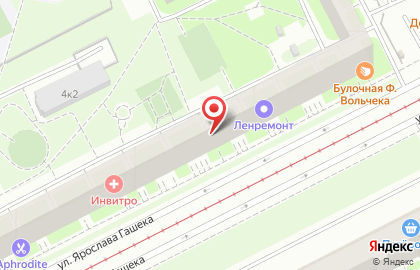 Федеральная сеть Фианит-Ломбард на улице Ярослава Гашека на карте