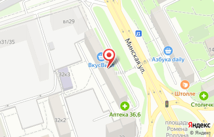 Супермаркет здорового питания ВкусВилл на Минской улице на карте