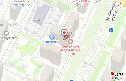 Супермаркет Самолет-маркет на улице Барыкина на карте