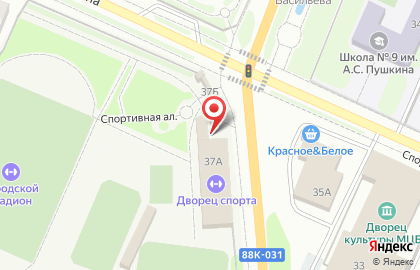 Продуктовый магазин Звениговский на улице Ленина на карте