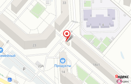 Магазин фруктов и овощей в Кировском районе на карте