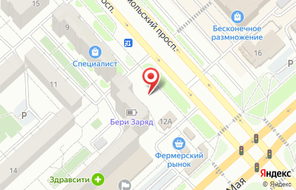 Автомобилист на улице 9 Мая на карте