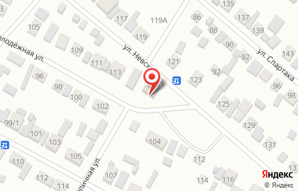 Дарья на Молодёжной улице на карте