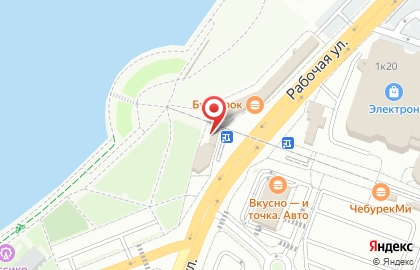 Кафе Очаг на улице Октябрьской Революции на карте