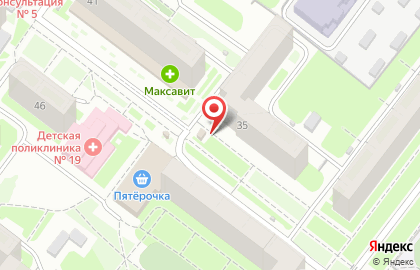 Магазин фруктов и овощей на улице Сергея Есенина на карте