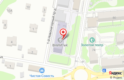 Ларес на Школьной улице на карте