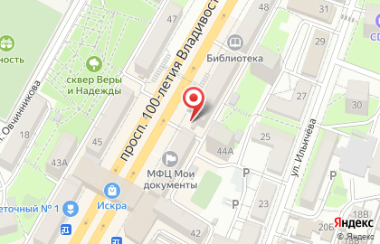 Пивная маркетов Хмелёк на проспекте 100-летия Владивостока на карте