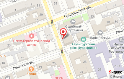 Магазин кондитерских и хлебобулочных изделий Вкусный дворик на Ленинской улице на карте