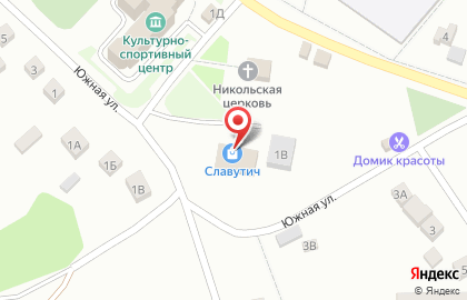 Продуктовый магазин на Центральной улице на карте