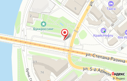 Сеть автостоянок на улице Сурикова на карте