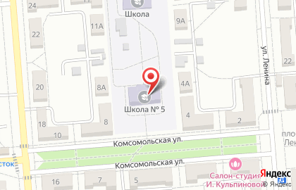 Участковая избирательная комиссия №729 на Комсомольской на карте