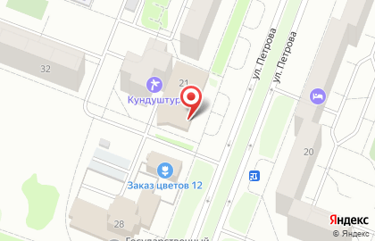 Супермаркет Магнит на улице Петрова, 21 на карте