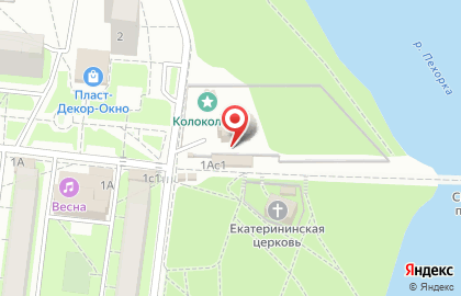 Магазин продуктов Знатный на Московском бульваре на карте