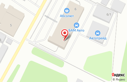 Магазин автоаксессуаров на Коммунальной улице на карте