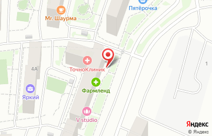 Продуктовый магазин Дворик на улице Столярова на карте