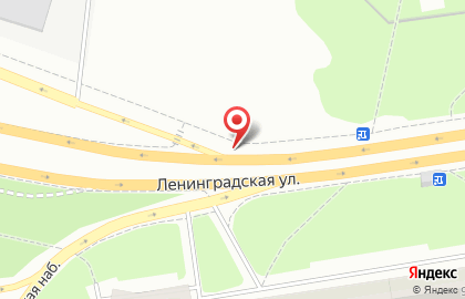 Пеликан на улице Ленинградской на карте