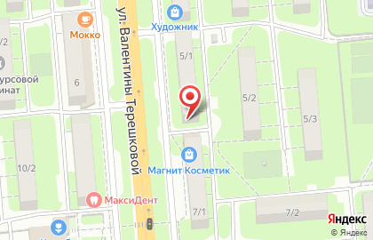 Парикмахерская Зазеркалье на улице Валентины Терешковой на карте