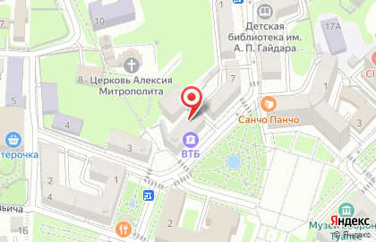 Банк ВТБ24 на улице Октябрьской Революции в Туапсе на карте