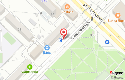 Retro на Холодильной улице на карте