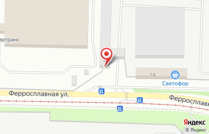 Магазин низких цен Светофор на Ферросплавной улице на карте