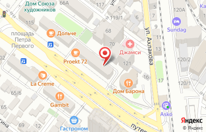 Гастроном в Махачкале на карте