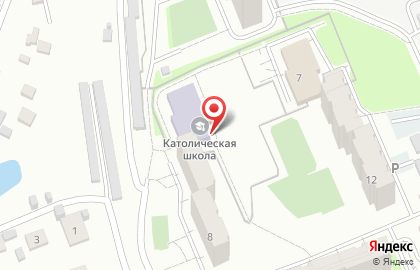 Католическая школа на площади Карла Маркса на карте
