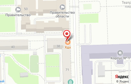 Кафе быстрого питания hot dog House на улице Карла Либкнехта на карте