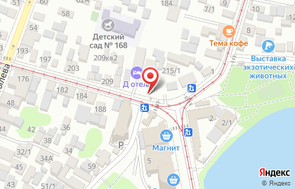 Магазин фруктов и овощей на улице Горького на карте