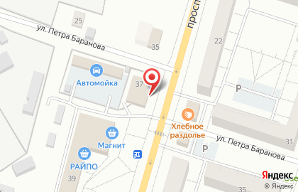 Торговый дом в Луге на карте