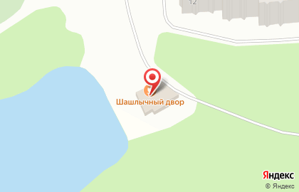 Кафе Шашлычный двор в Снежногорске на карте