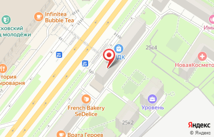 Салон оптики Очкарик в Москве на карте