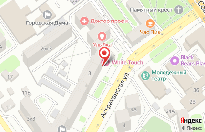 Петровские окна на Первомайской площади на карте