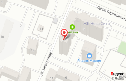 Магазин канцелярских товаров и сувениров на бульваре Партизанского Славы на карте
