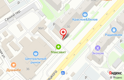 Супермаркет как раз на проспекте Богдана Хмельницкого, 30 на карте