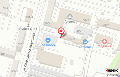 Зеленая миля на Революционной улице на карте
