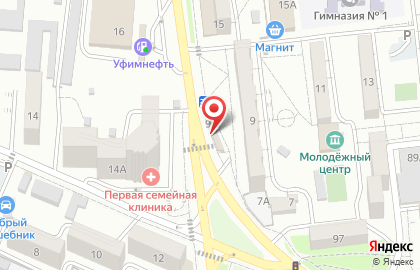 Магазин В розлив на Малоземельской улице на карте