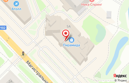 Гипермаркет Магнит Семейный на площади Ленина на карте