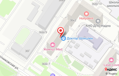 Диана на Болотниковской улице на карте