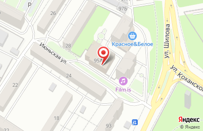 Сезон на улице Шилова на карте